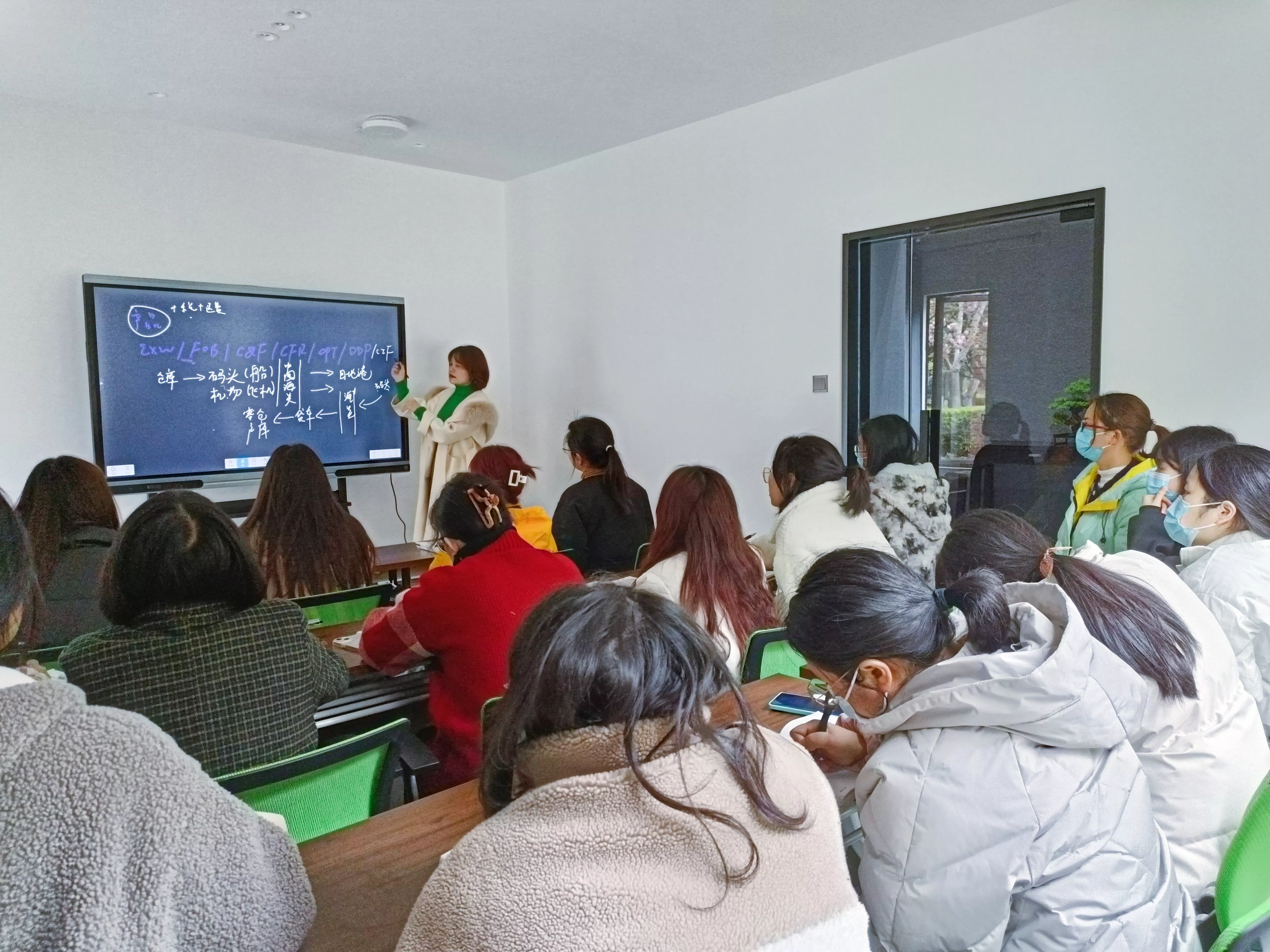 Mastering Global Trade with Ms. Jane ✨ Our COO, Ms. Jane, is leading an immersive training session on international trade processes—equipping us with the expertise to navigate global workflows and communicate seamlessly with clients worldwide. Knowledge empowers excellence!